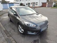 gebraucht Ford Focus Turnier 1.0l 125PS, AHK, Park Assist, neue Kupplung