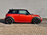 Gebraucht Mini John Cooper Works 210 PS (154 kW) 2014 Orange Kleinwagen