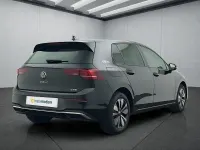 Gebraucht VW Golf VIII 150 PS (110 kW) 2025 Schwarz Kleinwagen