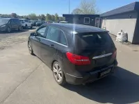 Gebraucht Mercedes B180 109 PS (80 kW) 2013 Schwarz Kleinwagen
