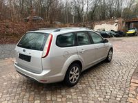 Gebraucht Ford Focus Style 125 PS (91 kW) 2008 Grau Kombi