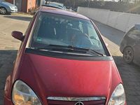 Gebraucht Mercedes A160 102 PS (75 kW) 2000 Rot Kleinwagen