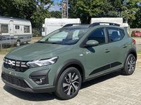 Neu Dacia Sandero Expression 91 PS (66 kW) 2025 Grün Kleinwagen