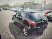 Gebraucht Mazda 2 Independence 75 PS (55 kW) 2009 Schwarz Kleinwagen