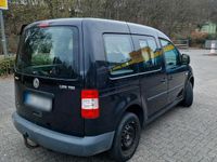 Używany VW Caddy Life 105 KM (77 kW) 2004 Czarny Minivan