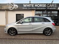 Gebraucht Mercedes B180 165 PS (121 kW) 2014 Silber Van / Kleinbus