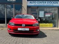 Gebraucht VW Polo Sound 65 PS (47 kW) 2018 Rot Limousine