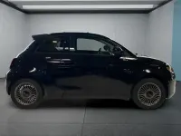 Gebraucht Fiat 500e Icon 86 kW (118 PS) 2022 Schwarz Kleinwagen