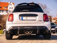 Gebraucht Mini John Cooper Works 231 PS (169 kW) 2022 Weiß Kleinwagen