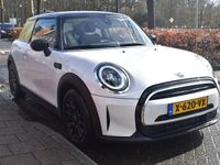 Gebraucht Mini Cooper 136 PS (100 kW) 2024 Weiß Kleinwagen