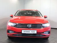 Gebraucht VW Passat Business 122 PS (89 kW) 2023 Rot Kombi