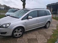 Gebraucht Opel Zafira 110 PS (80 kW) 2010 Silber Van / Kleinbus