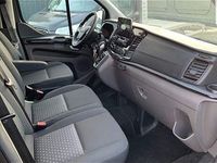 Gebraucht Ford Tourneo 131 PS (96 kW) 2018 Schwarz Van / Kleinbus