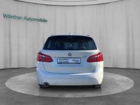 Używany BMW 218 Advantage 140 KM (102 kW) 2018 Biały Kombi