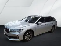 Gebraucht Skoda Superb Selection 265 PS (194 kW) 2025 Pebble silber Kombi