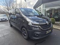 Gebraucht Renault Trafic Life 170 PS (125 kW) 2020 Tenebroschwarz Van / Kleinbus