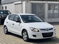 gebraucht Hyundai i30 Edition+*1.4*TÜV NEU*KLIMA*8xBereift*Top