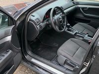 Gebraucht Audi A4 130 PS (95 kW) 2005 Schwarz Kombi