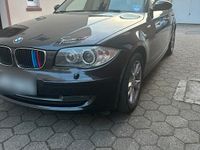 Gebraucht BMW 118 143 PS (105 kW) 2008 Schwarz Kleinwagen