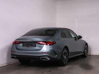 Gebraucht Mercedes E220 AMG 197 PS (144 kW) 2024 Metalliclack verdesilber Limousine