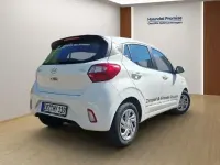 Gebraucht Hyundai i10 63 PS (46 kW) 2025 Weiß Kleinwagen