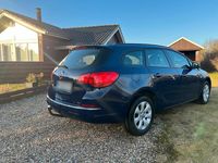 Gebraucht Opel Astra 116 PS (85 kW) 2015 Blau Kombi