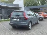 Gebraucht Dacia Jogger 110 PS (80 kW) 2024 Städtisches grau Van / Kleinbus