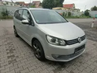 Gebraucht VW Touran Comfortline 140 PS (102 kW) 2010 Silber Van / Kleinbus