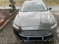Gebraucht Ford Mondeo Titanium 150 PS (110 kW) 2016 Grau Kombi