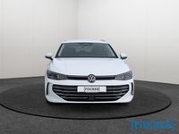 Gebraucht VW Passat Elegance 150 PS (110 kW) 2025 Weiss Kombi