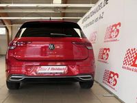Gebraucht VW Golf VIII Active 150 PS (110 kW) 2022 Kings red metallic Limousine
