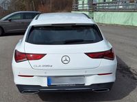 gebraucht Mercedes CLA200 Shooting Brake d 4MATIC DCT - DISTRONIC