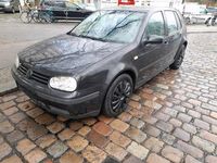 Gebraucht VW Golf IV 100 PS (73 kW) 2002 Schwarz Limousine