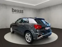 Używany Audi Q2 Ambiente 150 KM (110 kW) 2022 Szary SUV