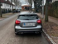 Gebraucht Mercedes A200 Sportline 156 PS (114 kW) 2018 Grau Kleinwagen