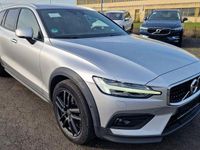 Gebraucht Volvo V60 CC 190 PS (139 kW) 2019 Silber Kombi
