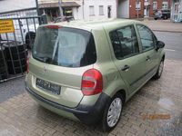 Gebraucht Renault Modus Avantage 75 PS (55 kW) 2008 Grün Van / Kleinbus