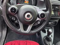 Usado Smart ForFour 71 HP (52 kW) 2017 Vermelho Citadino