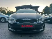 Gebraucht Kia Ceed 135 PS (99 kW) 2017 Schwarz Kleinwagen