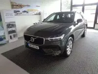 Gebraucht Volvo XC60 Momentum 197 PS (144 kW) 2021 Pine grey / metallic (metallic) SUV