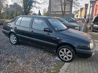 Second-hand VW Jetta 75 CP (55 kW) 1995 Negru Berlinǎ