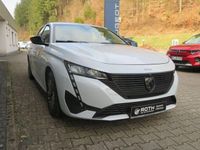 Gebraucht Peugeot 308 SW Active 131 PS (96 kW) 2023 Weiss Kombi