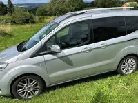 Gebraucht Ford Tourneo Courier Titanium 101 PS (74 kW) 2019 Silber Van / Kleinbus