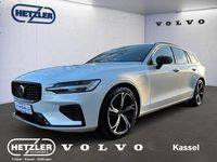 Gebraucht Volvo V60 Plus 455 PS (334 kW) 2025 Crystal white pearl / metallic Kombi