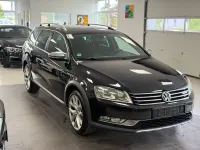Gebraucht VW Passat Alltrack Basis 170 PS (125 kW) 2012 Deep black perleffekt Kombi