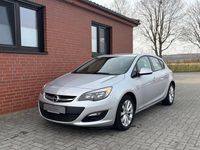 Gebraucht Opel Astra Active 140 PS (102 kW) 2013 Silber Limousine
