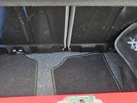 Gebraucht Toyota Aygo 68 PS (50 kW) 2007 Rot Kleinwagen