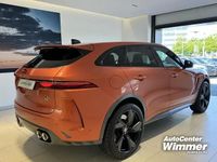 Gebraucht Jaguar F-Pace SVR 551 PS (405 kW) 2021 Farbe: orange SUV