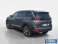 Gebraucht Peugeot 5008 Allure 131 PS (96 kW) 2023 Grau SUV