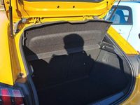 Gebraucht Peugeot e-208 Active 100 kW (136 PS) 2021 Gelb Kleinwagen